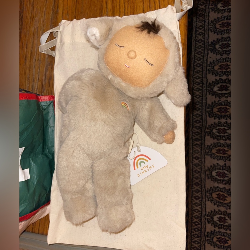 Cozy Dinkums Lamby Pip